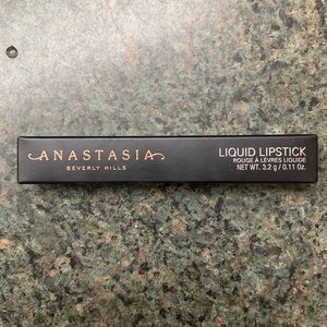 Anastasia Beverly Hills liquid lipstick